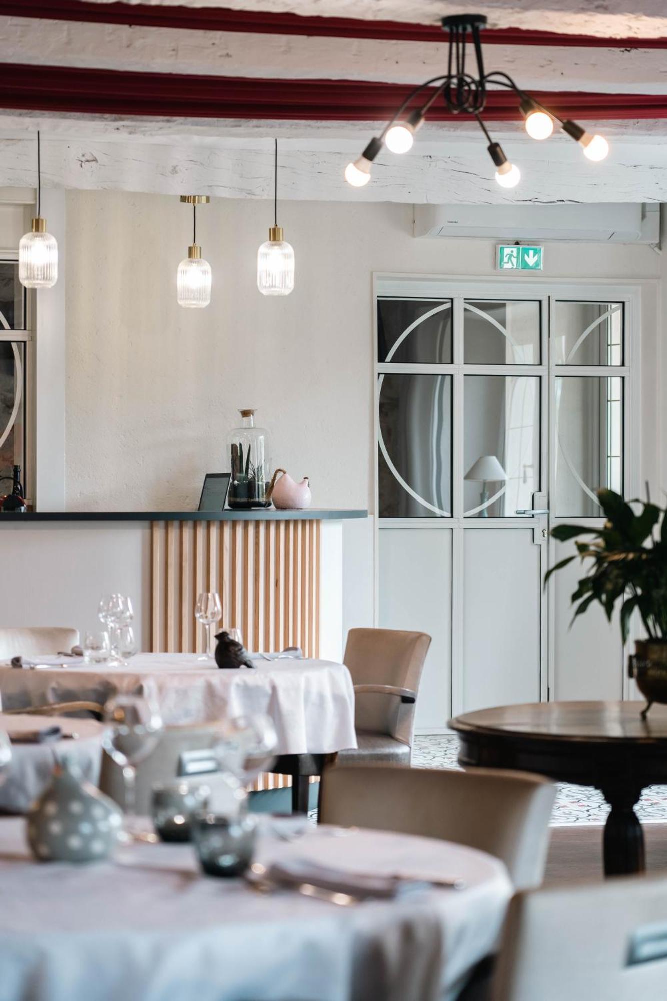 Отель Le Relais Des Tuileries Sereilhac Экстерьер фото